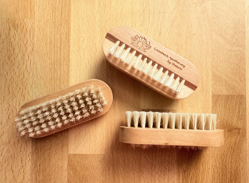 Wooden Nail Brush | Beechwood & Natural Bristles